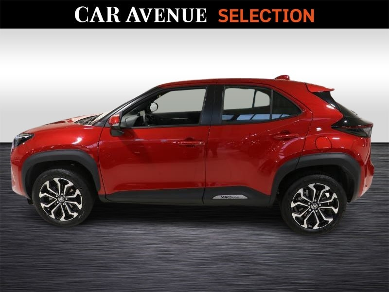 Occasion TOYOTA Yaris Cross Dynamic Plus 1.5 TNGA HEV 68 k 2023 RED 27990 € à Wavre