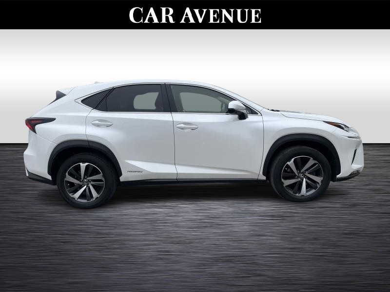 Occasion LEXUS NX Privilege Line 2018 WHITE 29490 € à Waterloo
