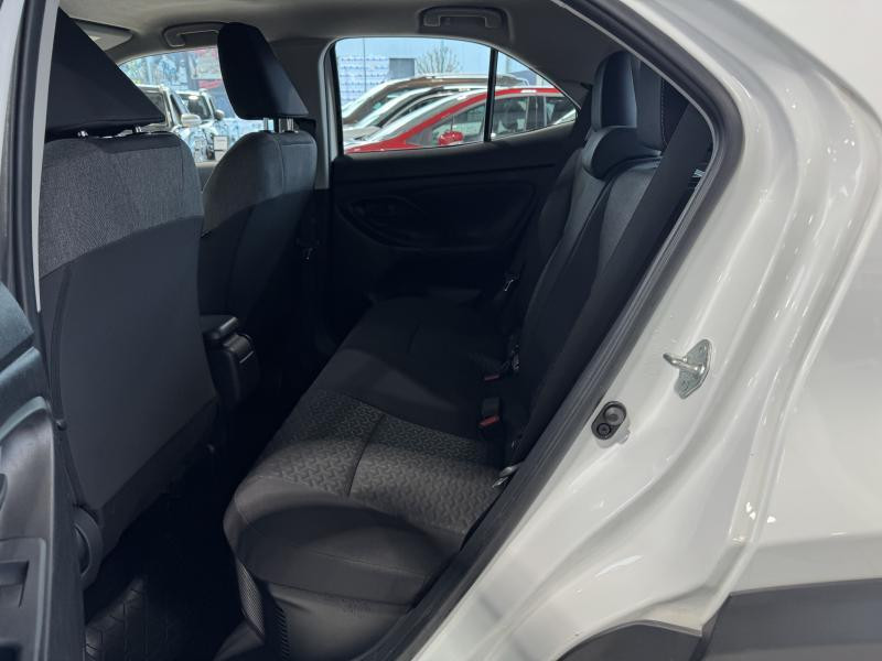 Occasion TOYOTA Yaris Cross Dynamic 1.5 TNGA HEV 68 kW 2024 WHITE 25890 € à Wavre