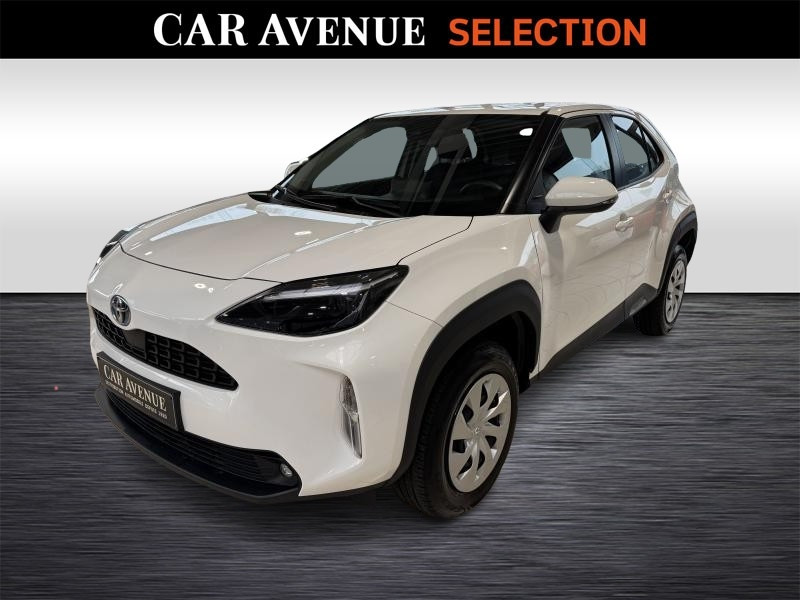 Occasion TOYOTA Yaris Cross Dynamic 1.5 TNGA HEV 68 kW 2024 WHITE 25890 € à Wavre