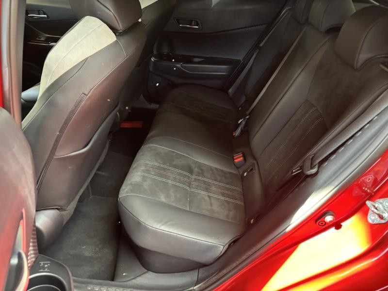 Used TOYOTA C-HR 2.0 GR Sport 2022 RED € 28490 in Seraing