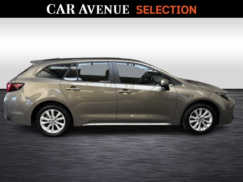 Occasion TOYOTA Corolla Touring Spt 1.8 hybride Dynamic LH + Business pack/nav 2023 BRONZE 26890 € à Seraing