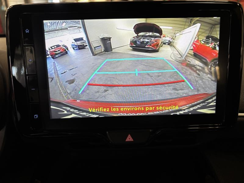 Occasion TOYOTA Yaris Cross 1.5 hybride Dynamic Plus LHD 2023 RED 27990 € à Seraing