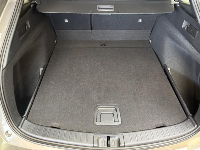 Occasion TOYOTA Corolla Touring Spt 1.8 hybride Dynamic LH + Business pack/nav 2023 BRONZE 26890 € à Seraing