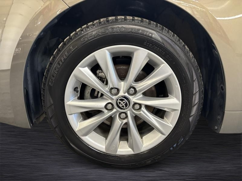 Occasion TOYOTA Corolla Touring Spt 1.8 hybride Dynamic LH + Business pack/nav 2023 BRONZE 26890 € à Seraing