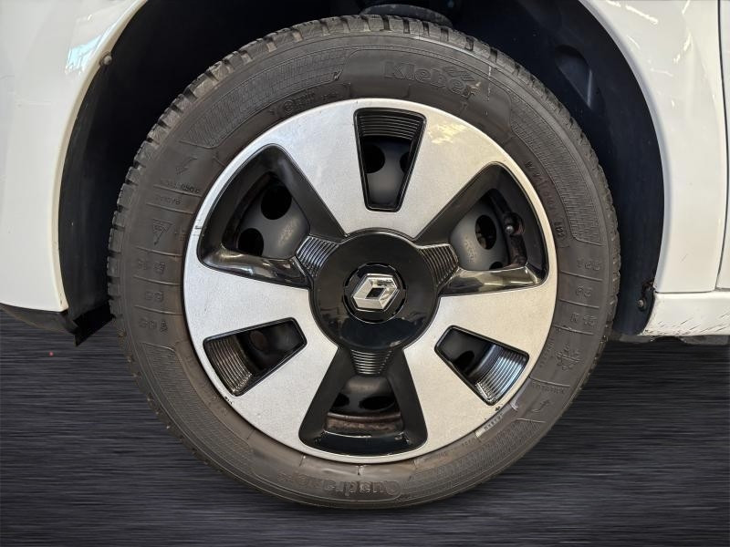 Occasion RENAULT Twingo 0.9 tce III Energie Limited 2018 WHITE 8490 € à Seraing