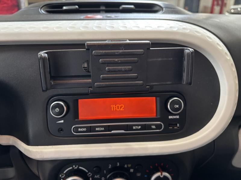 Occasion RENAULT Twingo 0.9 tce III Energie Limited 2018 WHITE 8490 € à Seraing