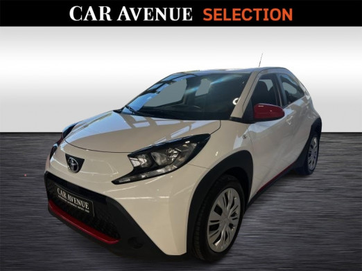 Occasion TOYOTA Aygo X X-play CVT 1.0 2022 WHITE 15 990 € à Wavre