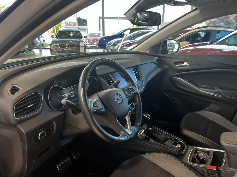Occasion OPEL Grandland X Innovation 1.6 CDTi 88 kW 2018 WHITE 14790 € à Wavre