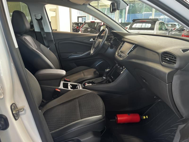 Occasion OPEL Grandland X Innovation 1.6 CDTi 88 kW 2018 WHITE 14790 € à Wavre