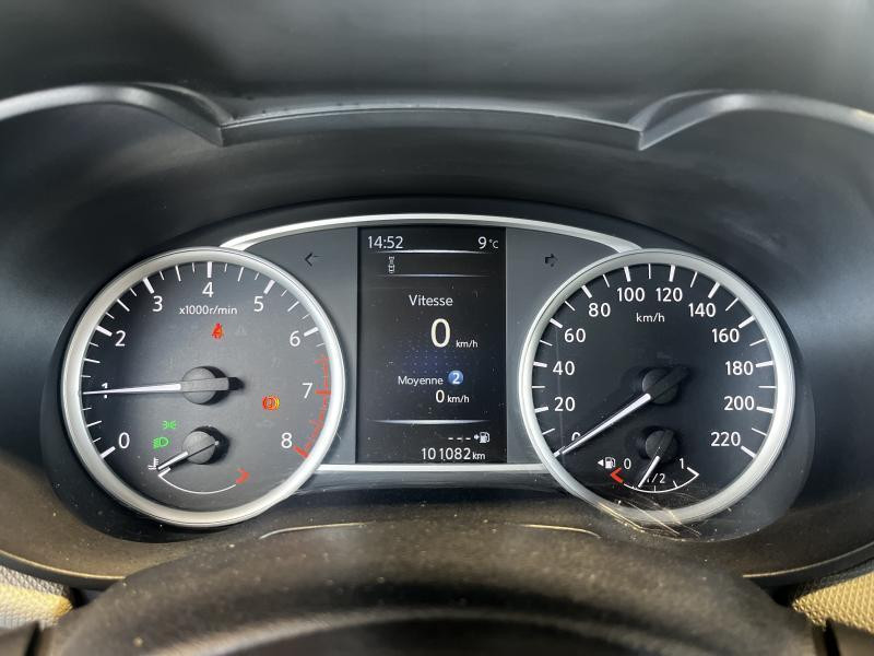 Occasion NISSAN Micra 1.0 IGT Acenta + Connect 2017 RED 9290 € à Wavre