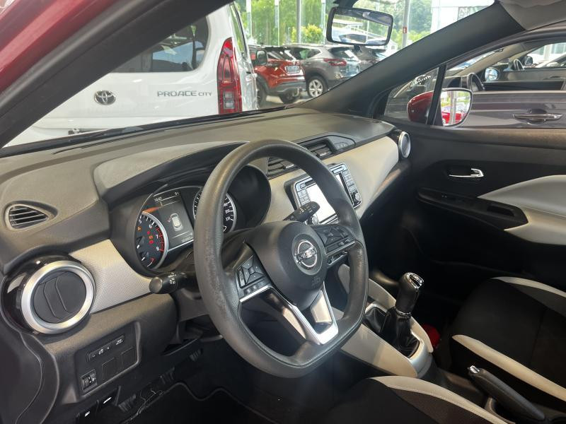 Occasion NISSAN Micra 1.0 IGT Acenta + Connect 2017 RED 9290 € à Wavre