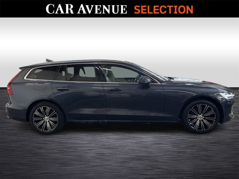 Used VOLVO V60 1969CC Cross Country R-Dynamique 2021 BLUE € 27990 in Seraing