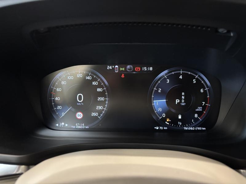 Used VOLVO V60 1969CC Cross Country R-Dynamique 2021 BLUE € 27990 in Seraing