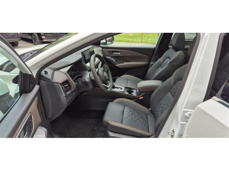 Occasion NISSAN Qashqai EPOWER Tekna + Glass Roof + Cold Pack  WHITE 38690 € à Wavre