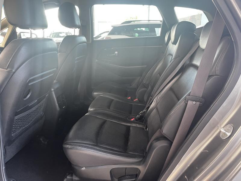 Occasion KIA Carens 1.7 CDTI Sense 2014 CHAMPAGNE 5500 € à Wavre