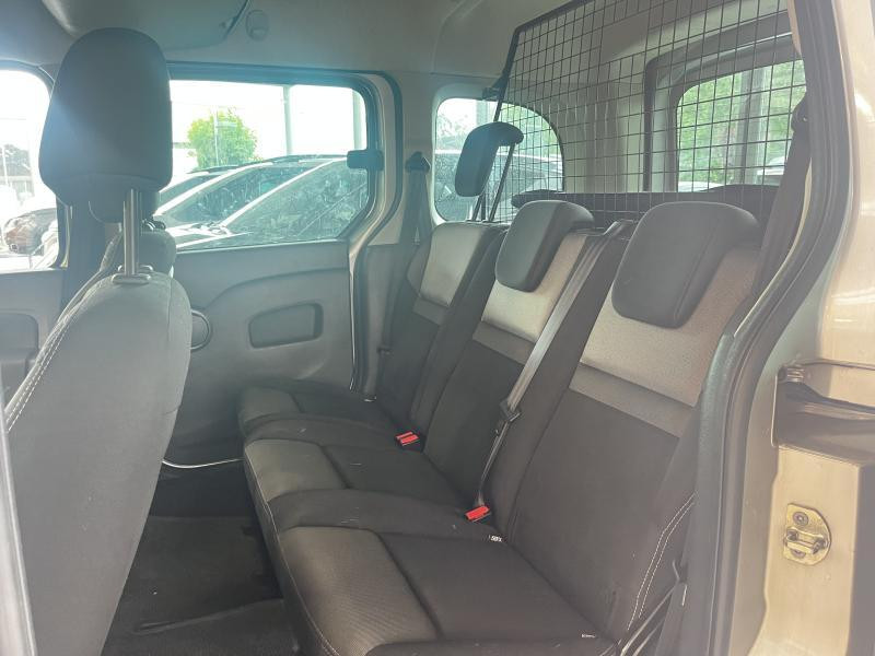 Used RENAULT Kangoo 1.2 TCE Limited 2017 GREY € 8250 in Wavre