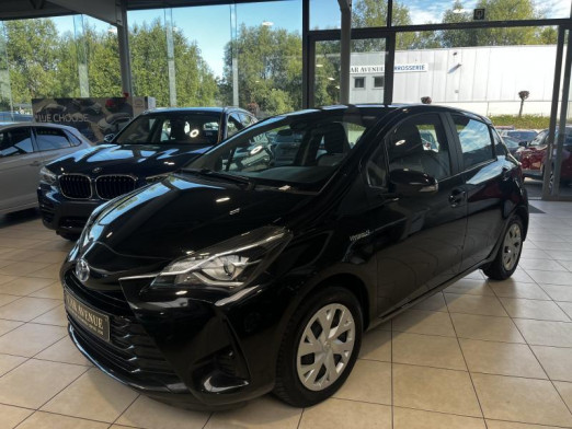 Used TOYOTA Yaris 1.5 HSD Comfort 2017 BLACK € 13,990 in Wavre