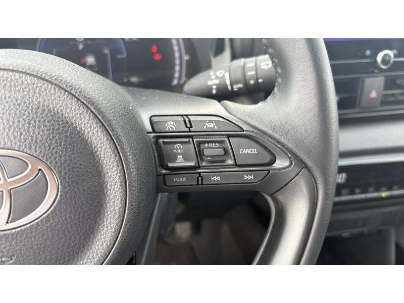 Occasion TOYOTA Yaris 1.5 TNGA HEV Iconic 2024 WHITE 25690 € à Wavre