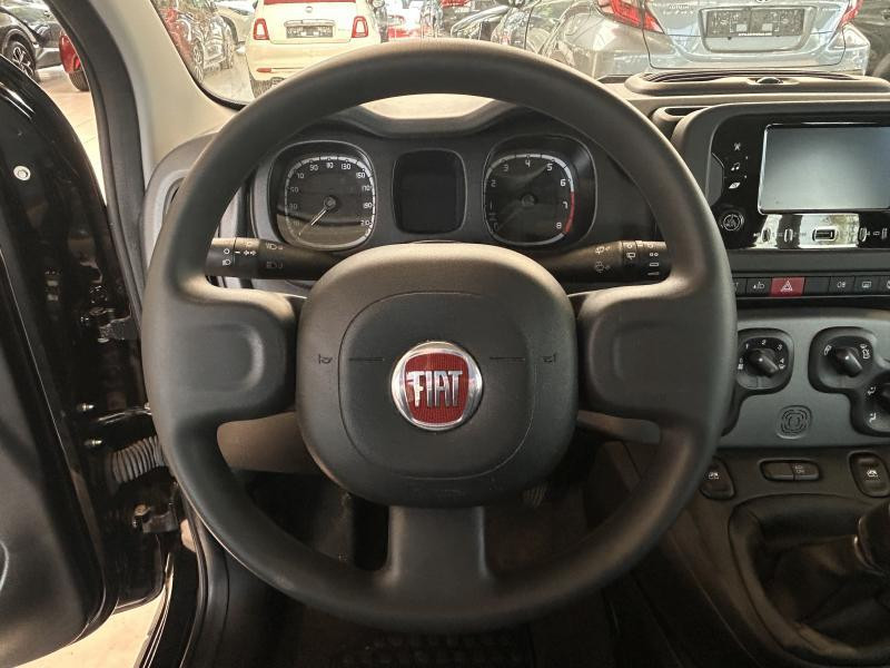 Occasion FIAT Panda 1.0 HYBRIDE City Life 2022 BLACK 11690 € à Wavre