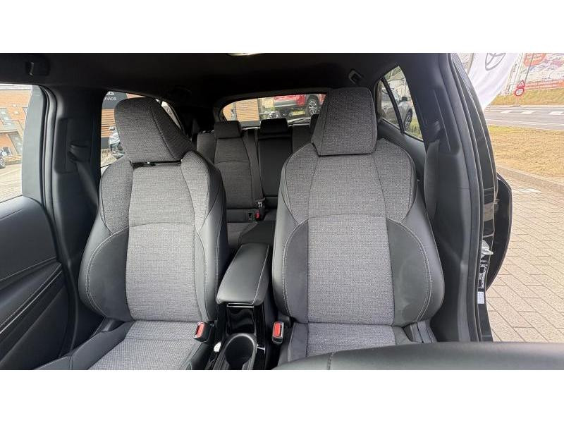 Occasion TOYOTA Corolla 1.8 Hybrid HB Style  BLACK 34490 € à Wavre