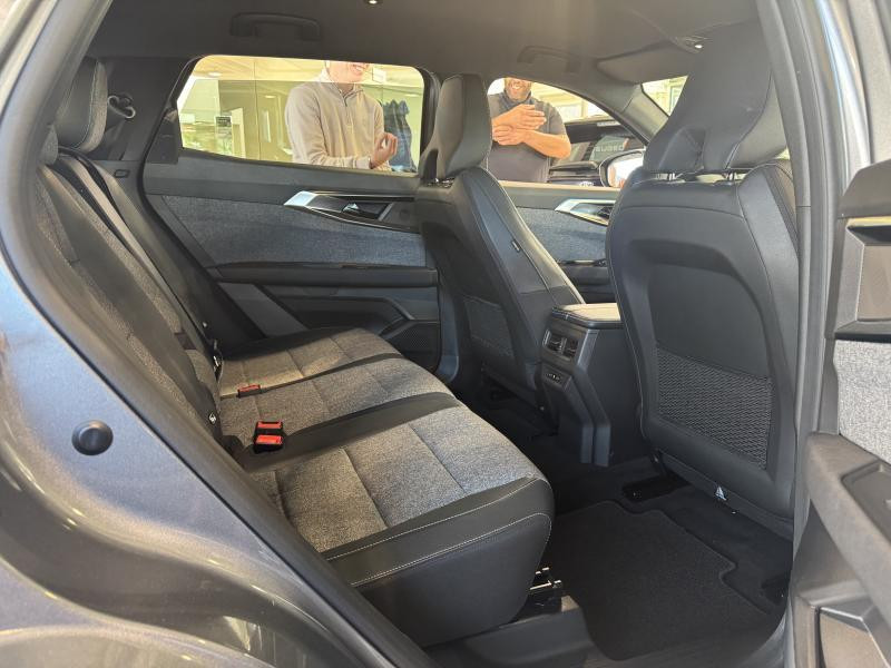 Occasion RENAULT Espace 1.2 HSD Techno 2024 GREY 35000 € à Wavre