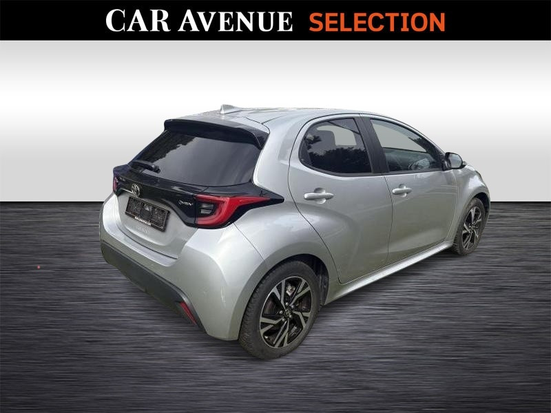 Occasion TOYOTA Yaris 1.5 TNGA HEV Iconic 2024 GREY 25490 € à Wavre