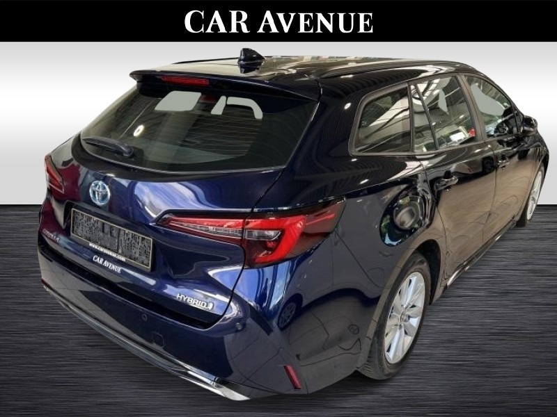 Occasion TOYOTA Corolla T/S Facelift Dynamic + Busines 2024 BLUE 27990 € à Wavre