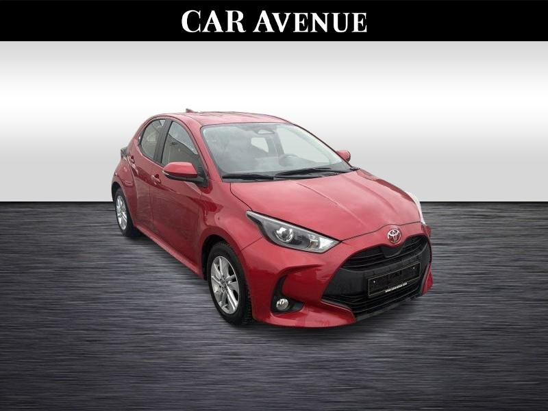 Occasion TOYOTA Yaris IV 2024 RED 21490 € à Wavre