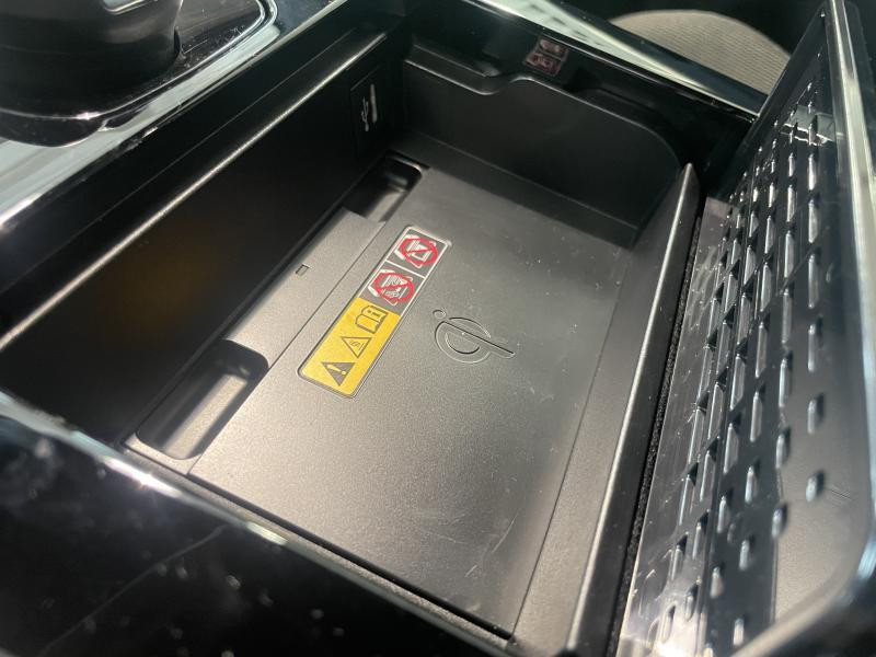 Occasion TOYOTA bZ4X EV 2WD Style 2025 RED 44490 € à Wavre