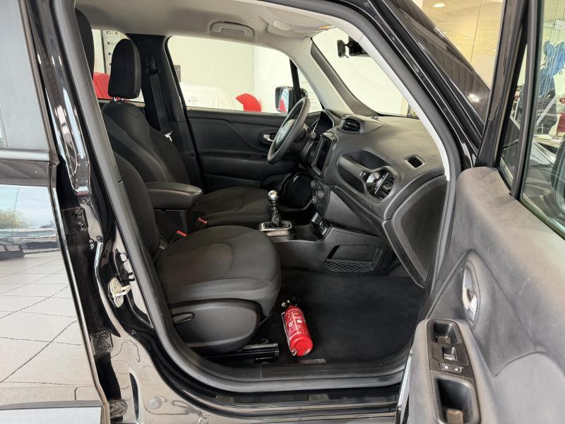 Occasion JEEP Renegade BLACKSTAR 1.0i 2021 BLACK 11200 € à Wavre