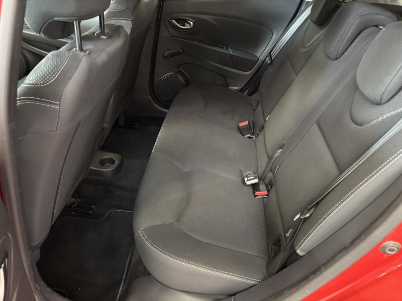 Occasion RENAULT Clio Zen 2019 RED 7990 € à Seraing