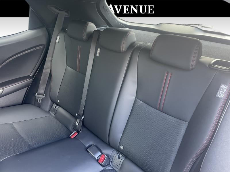 Occasion LEXUS LBX Elegant  WHITE 36650 € à Waterloo