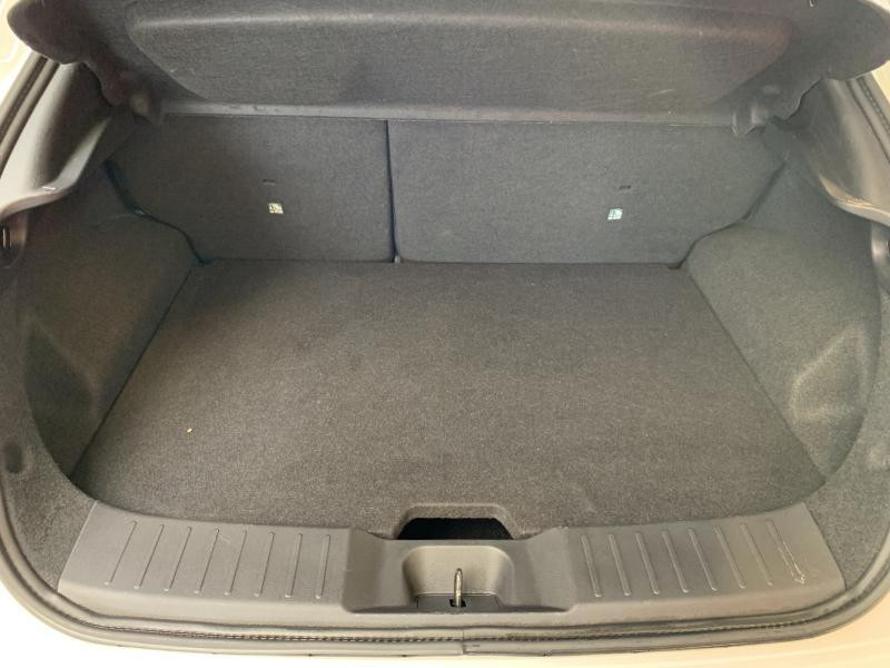 Occasion NISSAN Juke TEKNA + Sound and Ride Pack + 19 2020 WHITE 16890 € à Seraing