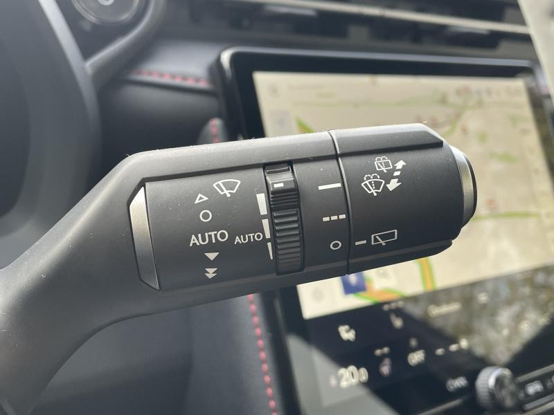 Occasion LEXUS LBX Elegant  WHITE 36650 € à Waterloo