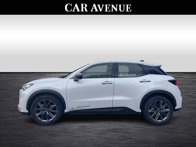 Occasion LEXUS LBX Elegant  WHITE 36650 € à Waterloo