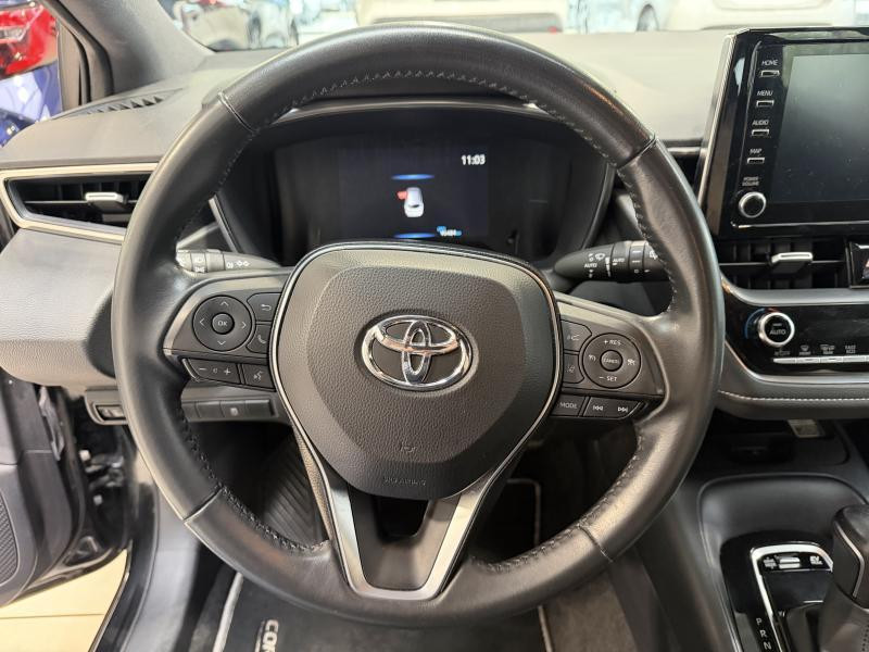 Used TOYOTA Corolla 1.8 HYBRID DYNAMIC 2020 BLACK € 19990 in Wavre