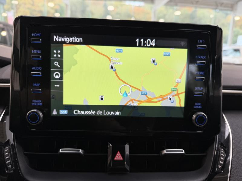 Used TOYOTA Corolla 1.8 HYBRID DYNAMIC 2020 BLACK € 19990 in Wavre