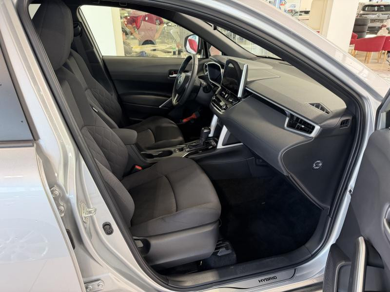 Occasion TOYOTA Corolla Cross 1.8 1.8 Hybrid 2WD CVT Dynamic+LHD 2023 GREY 29990 € à Wavre