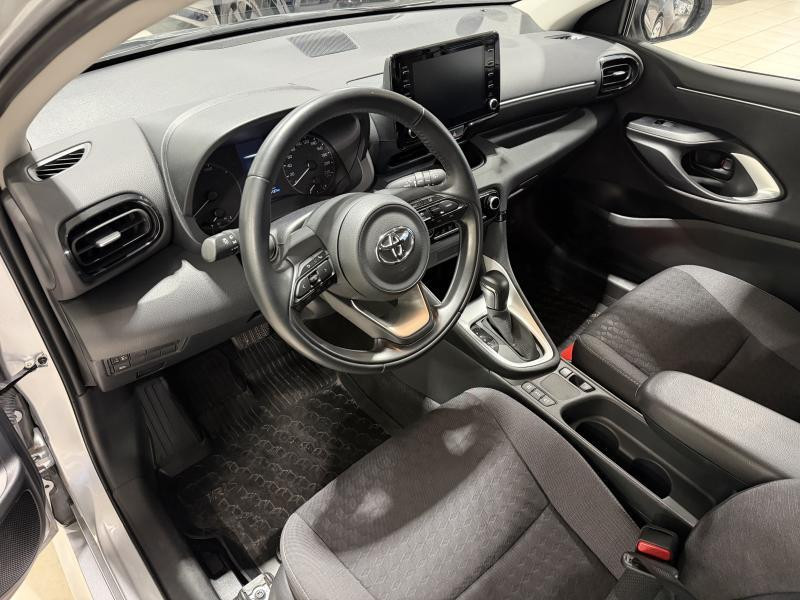Occasion TOYOTA Yaris 1.5 DYNAMIC 2024 GREY 22490 € à Wavre