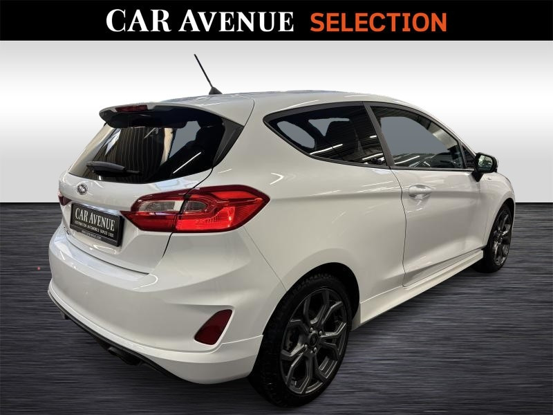 Occasion FORD Fiesta ST-Line 2017 WHITE 10990 € à Seraing