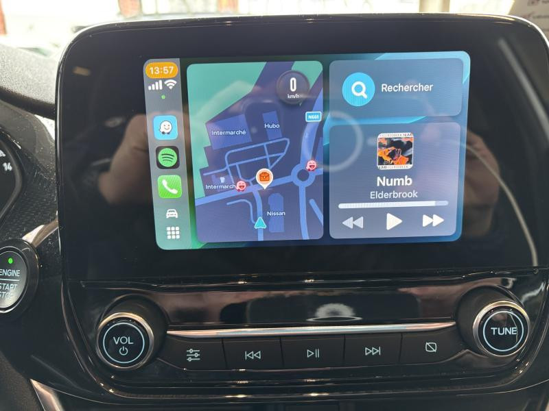 Occasion FORD Fiesta ST-Line 2017 WHITE 10990 € à Seraing