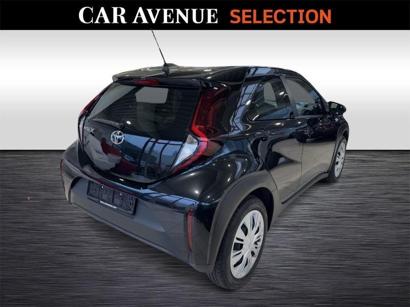 Occasion TOYOTA Aygo X X Play 1.0 VVT-i 53kW 2023 BLACK 13990 € à Wavre