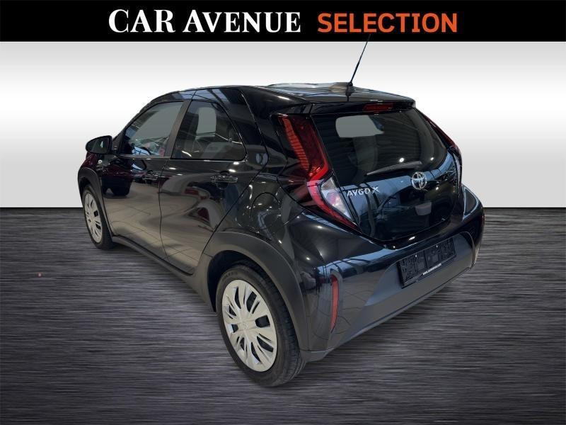 Occasion TOYOTA Aygo X X Play 1.0 VVT-i 53kW 2023 BLACK 13990 € à Wavre