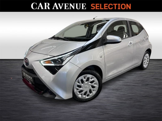 Used TOYOTA Aygo II X-play 1.0 vvt-i 53kW 2020 GREY € 10,190 in Wavre