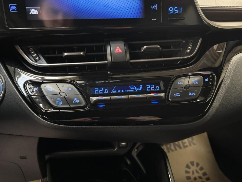 Occasion TOYOTA C-HR HYBRID Luxury 2019 GREY 19490 € à Seraing