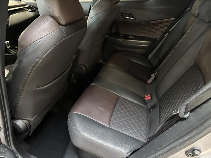 Occasion TOYOTA C-HR HYBRID Luxury 2019 GREY 19490 € à Seraing