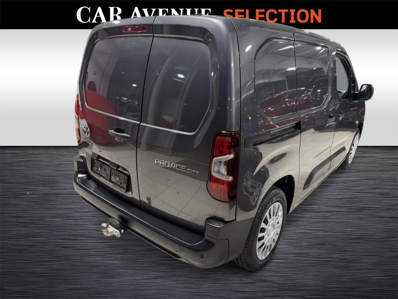 Used TOYOTA PROACE 1.5 City and ProAce Verso 2024 GREY € 18800 in Wavre
