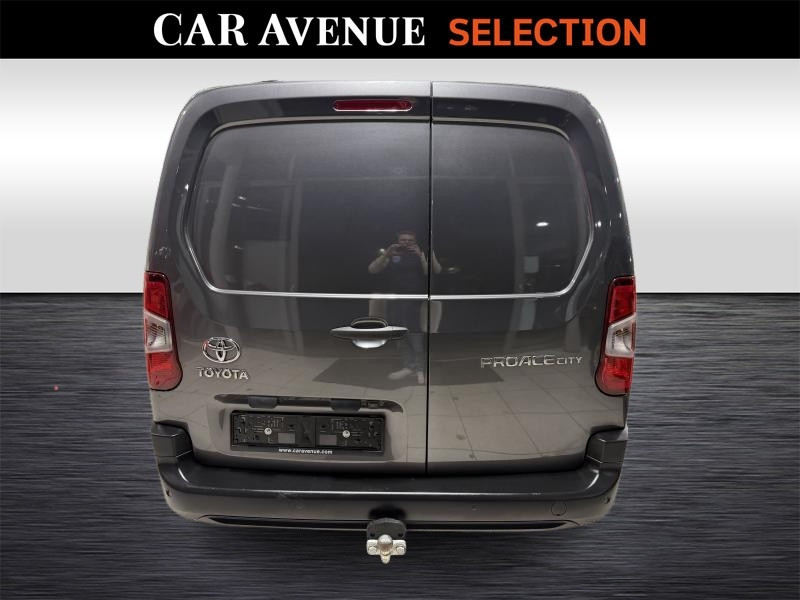 Used TOYOTA PROACE 1.5 City and ProAce Verso 2024 GREY € 18800 in Wavre