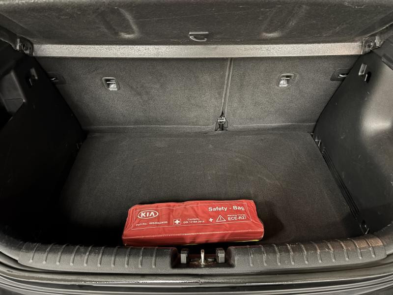 Occasion KIA Stonic 1.0 SENSE 2020 GREY 13990 € à Seraing